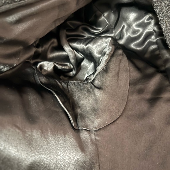 Vintage 1930s Elegant Art Deco Black Bouclé Wool Coat with Fur Collar - Picture 9 of 12